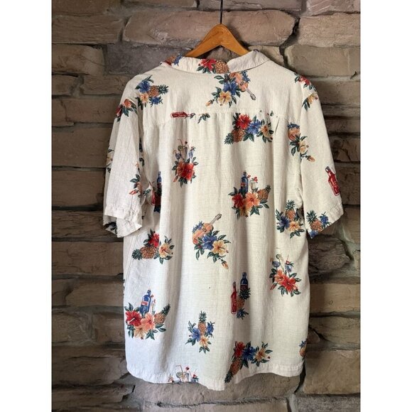 Batik Bay Men’s Hawaiian Shirt Size L Silk Blend luau tropical pineapple guitar - Picture 2 of 11